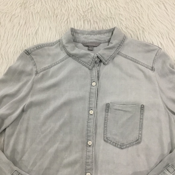 Rubbish women’s light gray button down shirt size small - Picture 2 of 5